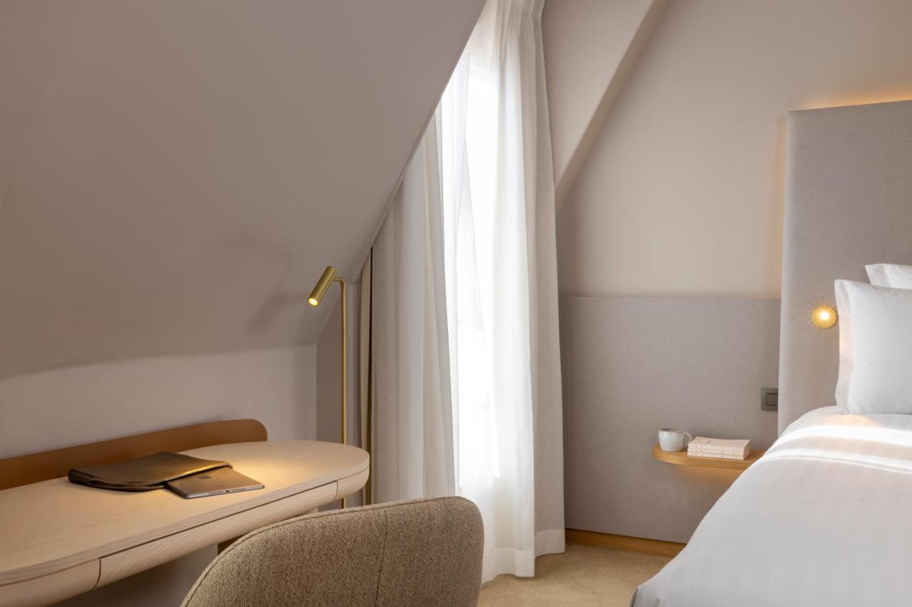 Hotel Beige Parigi Esterno foto
